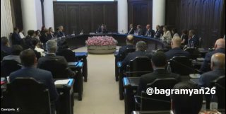 Правительство Армении уходит в отставку: что ждёт Алаверди и Лори после выборов в парламент