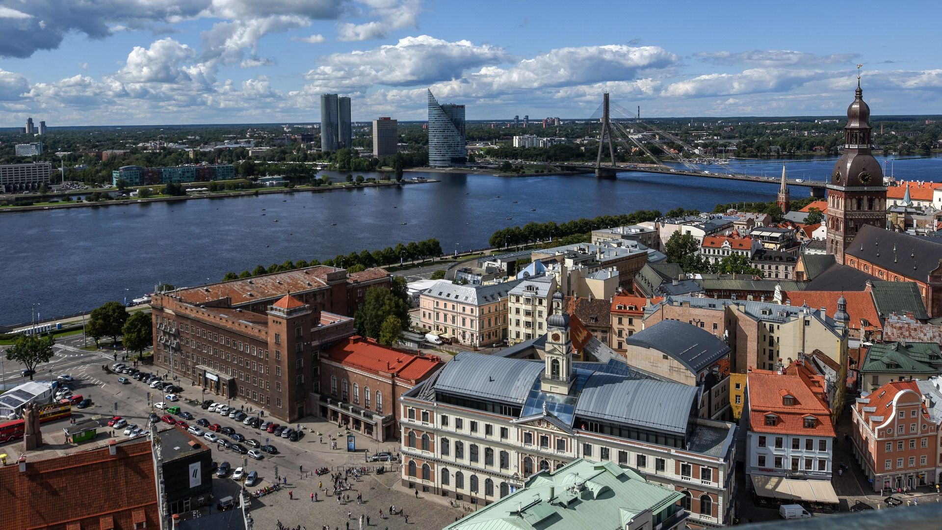 Премьеры Латвии и Литвы обсудили войну в Украине: что известно