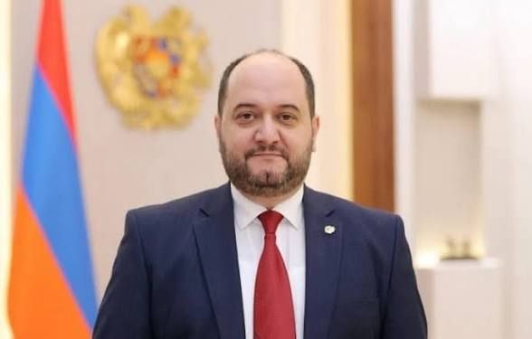 Медаль 1-й степени «За заслуги перед Родиной», которой награжден уроженец Алаверди Араик Арутюнян.