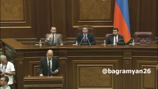 Выборы в Алаверди: депутат Сисак Габриелян требует ответа от фракции по зарплатам и номерным знакам