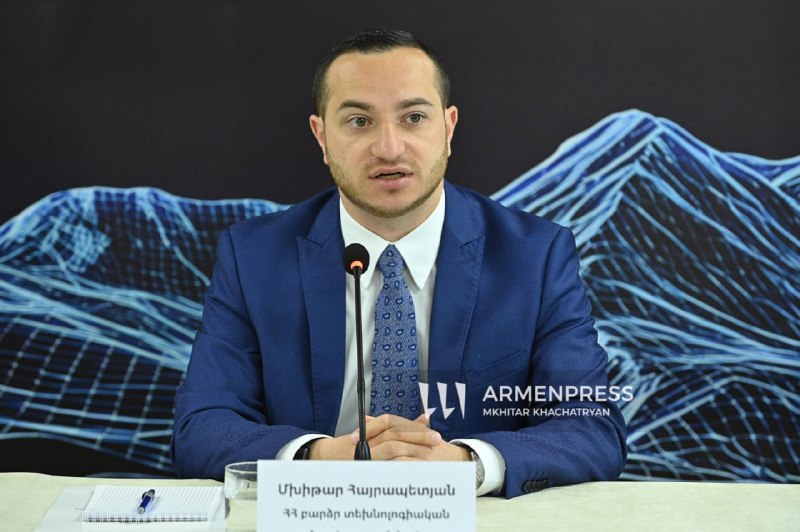 Профессор MIT Арег Данагулян высоко оценил работу Мхитара Айрапетяна в МинВТП Армении