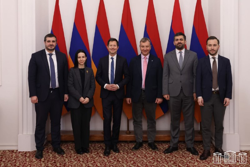 Европарламентарий поздравил Пашиняна с победой на выборах в Армении, отметив проевропейский курс