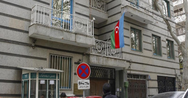 Азербайджан включил Иран в список стран с военными рисками для дипломатов
