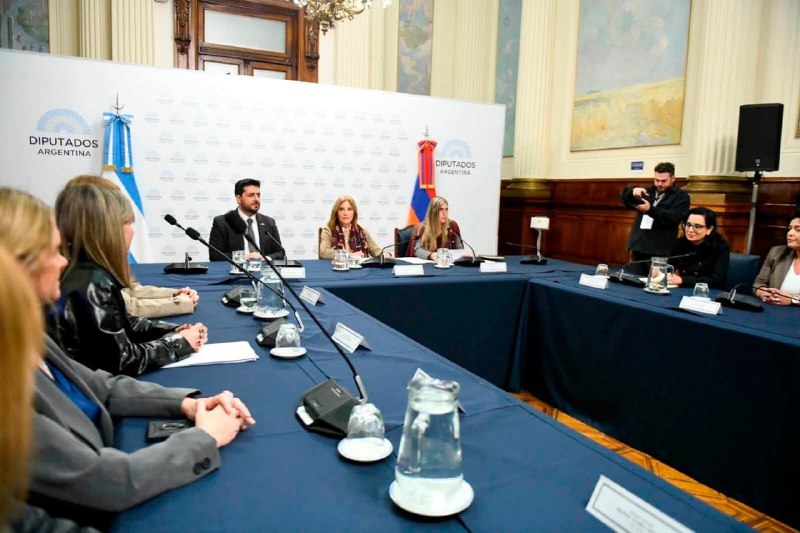 Аргентина и Армения: новая парламентская группа дружбы создана в Буэнос-Айресе