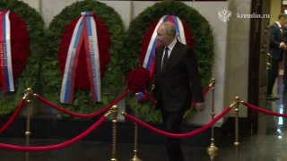 Прощание с экс-министром обороны РФ Сергеем Ивановым: церемония в Москве