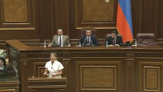 Арам Вадеванян может стать вице-спикером парламента Армении: голосование началось