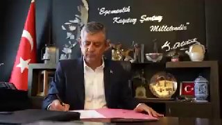 В Турции депутаты во главе с Озгюром Озелем покинули CHP и учредили новую партию