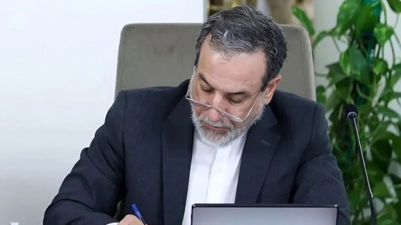 Иранский дипломат Аракчи прокомментировал исключение сборной Ирана из чемпионата мира, обратившись к американскому чиновнику